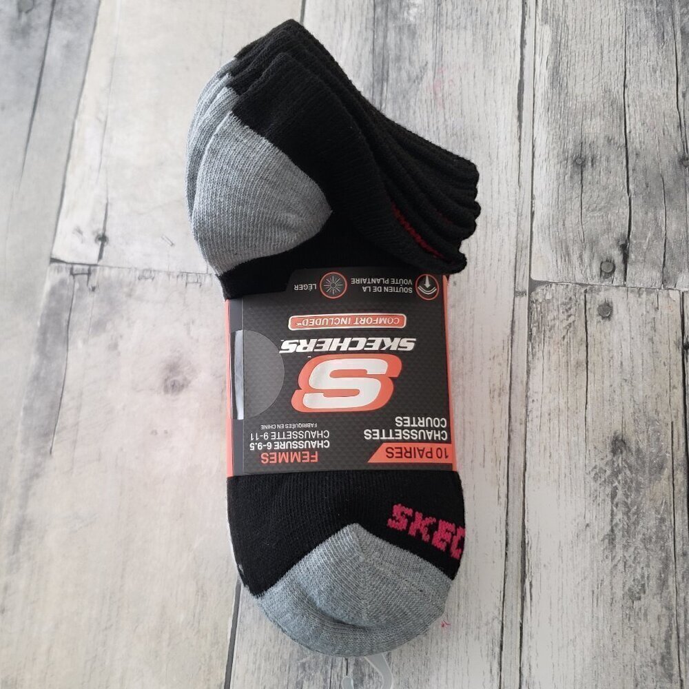 NWT - Skechers Women’s Black and White Low Cut Socks 10 pack shoe size 6-9.5